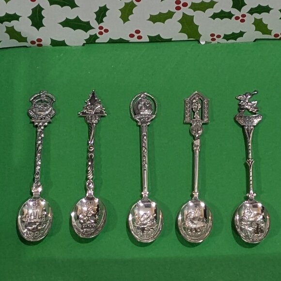 Christmas Dated Spoons for Collectors Set of 5: 1982, 85, 86, 87, 89 - Picture 2 of 5